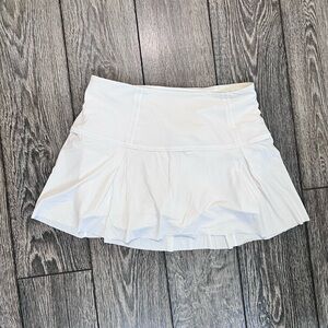 Lululemon Athletica White Mini Skirt